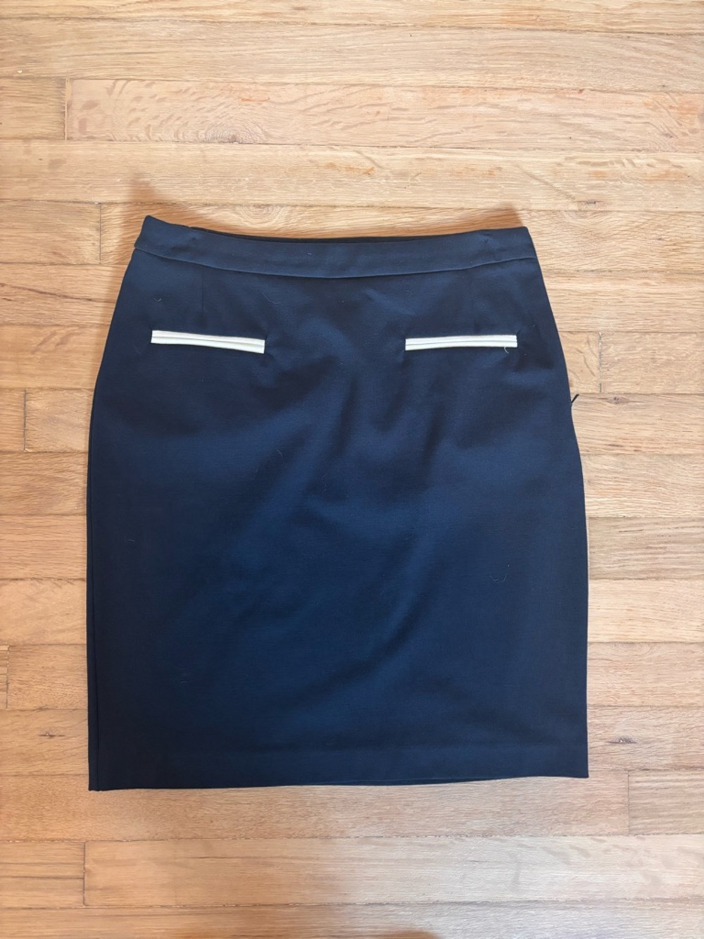 Thalian Black Pencil Skirt Size 4 Career Stretch Minimalist Office Classic